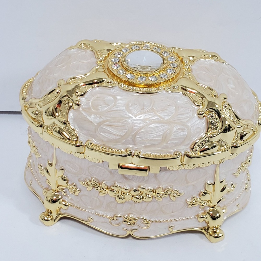Sankyo Ornate Vintage Style Pink Enamel Gold Tone Rhinestone‎ Footed Jewelry Box